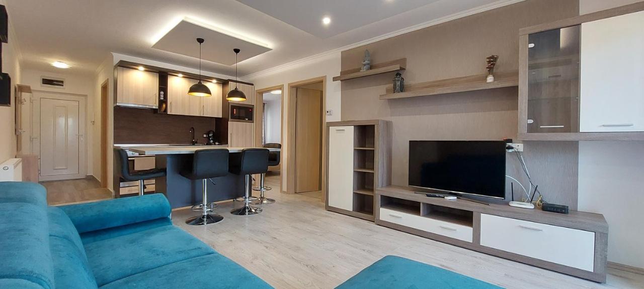 Laguna Beach Apartmanok Siófok Esterno foto