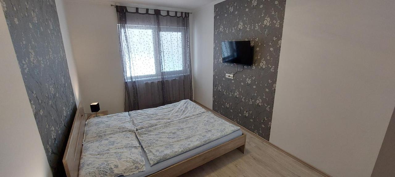 Laguna Beach Apartmanok Siófok Esterno foto